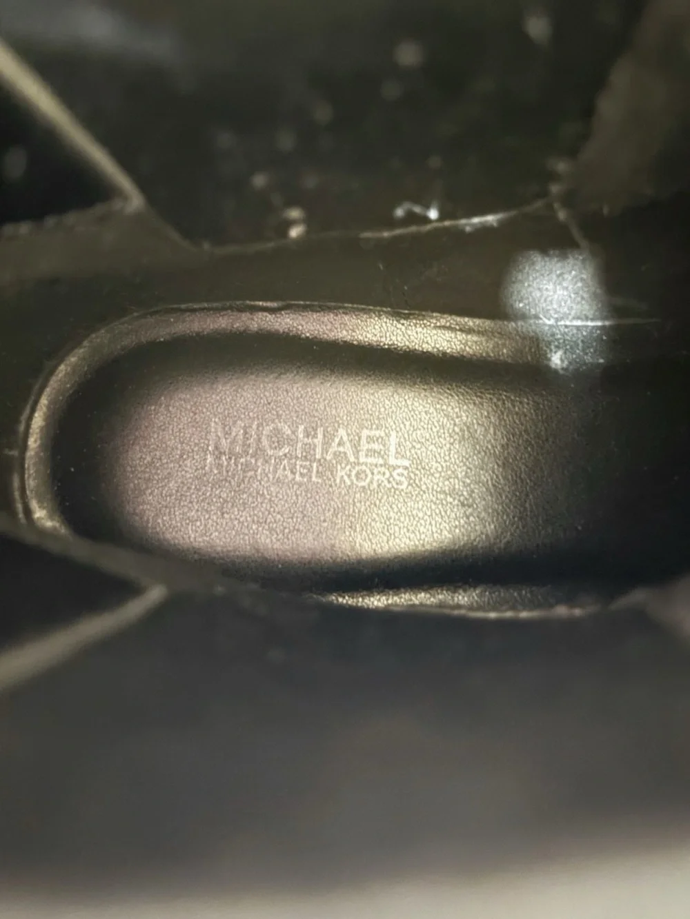 Michael Kors Chelsea Boots Women 8M Black Leather Chain Lug Sole Biker